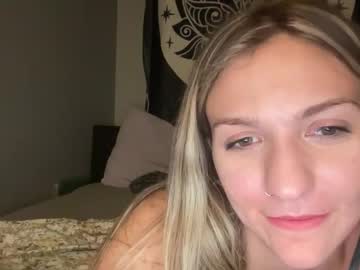 webcam girl c302400 live cam image #10883024