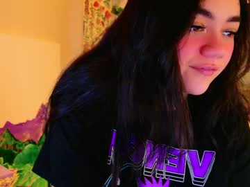 webcam girl annatigarr live cam image #11041498