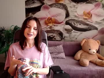 webcam girl jennycutey live cam image #3902228