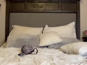 webcam girl peachezzs live cam image #3433363