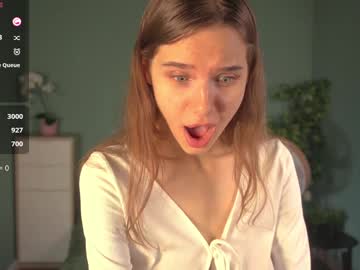 webcam girl elation_evy live cam image #10502391