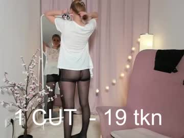 webcam girl sweetdarlaa live cam image #106776