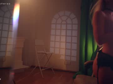 webcam girl artmosphera live cam image #6982856