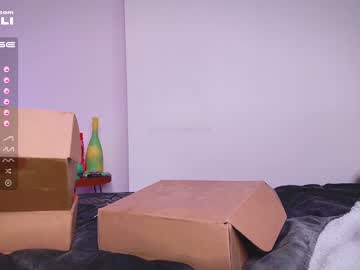 webcam girl justbecauseiloveit live cam image #2147434