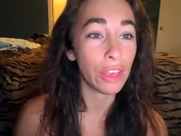 webcam girl monstrumologist live cam image #3624035