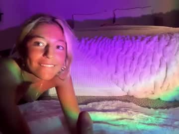 webcam girl lolaleen live cam image #10492577