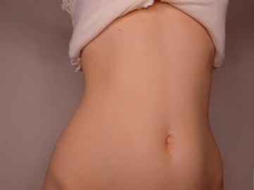 webcam girl amandamedrano live cam image #5084115