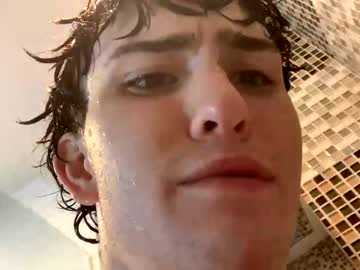 webcam man iceburg_slim live cam image #10067783