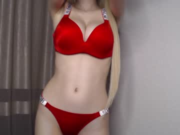 webcam girl shy_hott1e live cam image #2097053