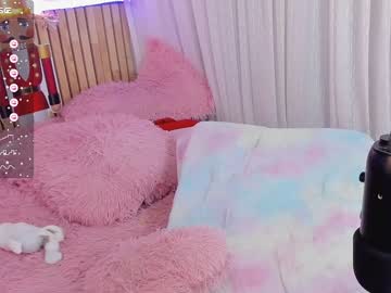 webcam girl little_effy18 live cam image #7950092