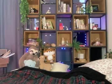 webcam girl wonderland_stia live cam image #8921298