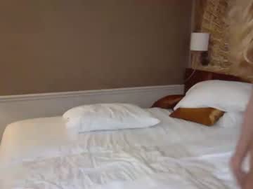 webcam couple andrewcobratate live cam image #4568452