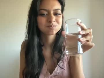 webcam girl mayahepburn live cam image #4204576