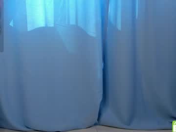 webcam girl little_nut live cam image #12638995