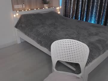 webcam girl kitttycat_meow live cam image #147058
