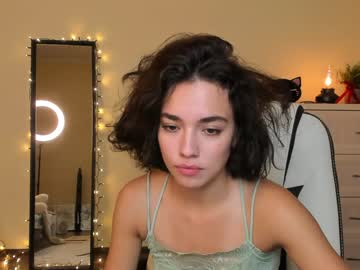 webcam girl ella_flar_ live cam image #3782669