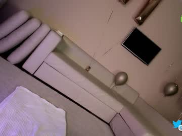 webcam girl hollyextra live cam image #9375139