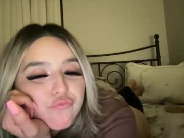 webcam girl sunshinemae09 live cam image #12368930