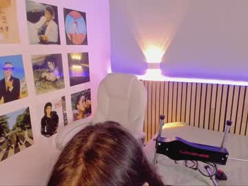 webcam girl little_effy18 live cam image #7748289