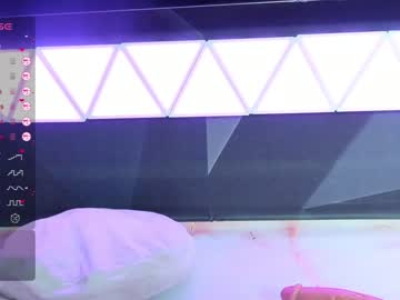 webcam girl vanessa_love live cam image #8533122