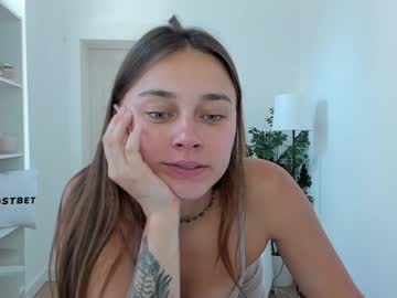 webcam girl jennifer_ewans live cam image #10366455