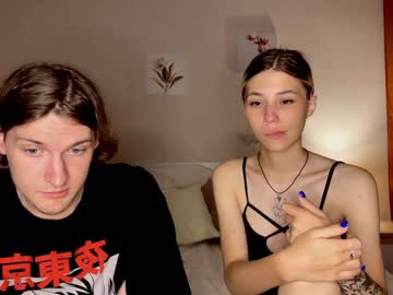 webcam couple sarah_kurt live cam image #6170935