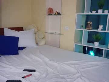 webcam girl felissiany live cam image #9499078