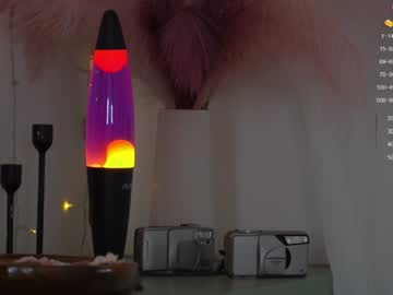 webcam girl artease live cam image #10111734