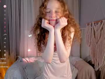 webcam girl rose_charming_ live cam image #12683190
