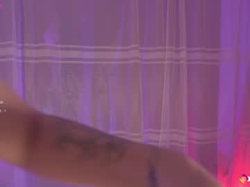 webcam girl soficb live cam image #8412633