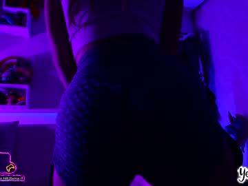 webcam girl yesikasaenz live cam image #8355784