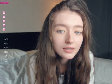 webcam girl llkadream live cam image #5273351