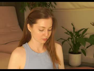 webcam girl mona_elisa live cam image #10988568