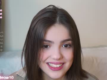 webcam couple emiliacourtney live cam image #8850658
