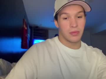 webcam man bennybluee live cam image #4859087