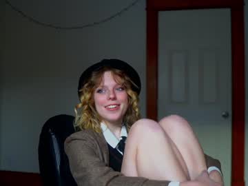 webcam girl crimsonxrapture live cam image #1735656