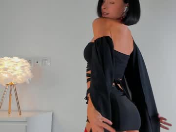 webcam girl uwunikaa live cam image #10491720