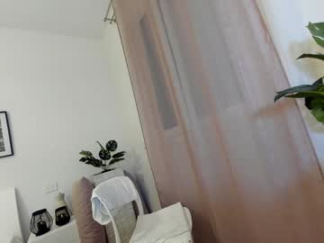 webcam girl ehotlovea live cam image #10627150