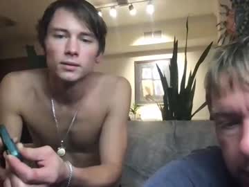 webcam man itscody_hartt843 live cam image #3770215