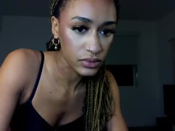 webcam girl daisyyy02 live cam image #11384097