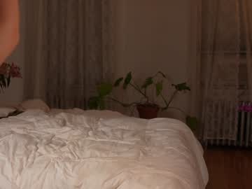webcam girl alisonrouge live cam image #13011009