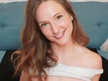 webcam girl innocentprovenguilty live cam image #13036001
