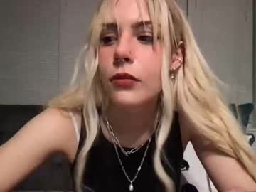 webcam girl atherealle live cam image #2411143