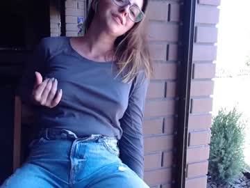 webcam girl juicy_peach88 live cam image #2900189