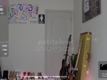 webcam girl petitebrat live cam image #10670892