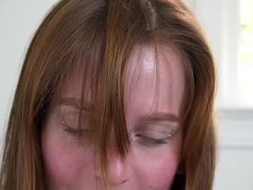 webcam girl ellaa91 live cam image #2635415