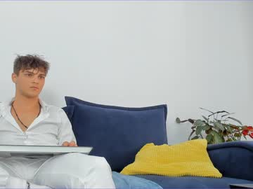 webcam man angelfrank live cam image #2441759