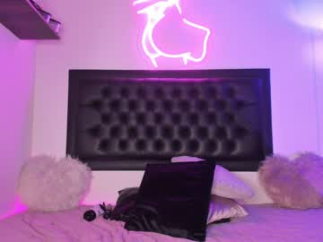 webcam girl iam_eli live cam image #8900740