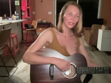 webcam girl kaileeshy live cam image #12613350