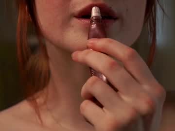 webcam girl lynnalltop live cam image #12510037